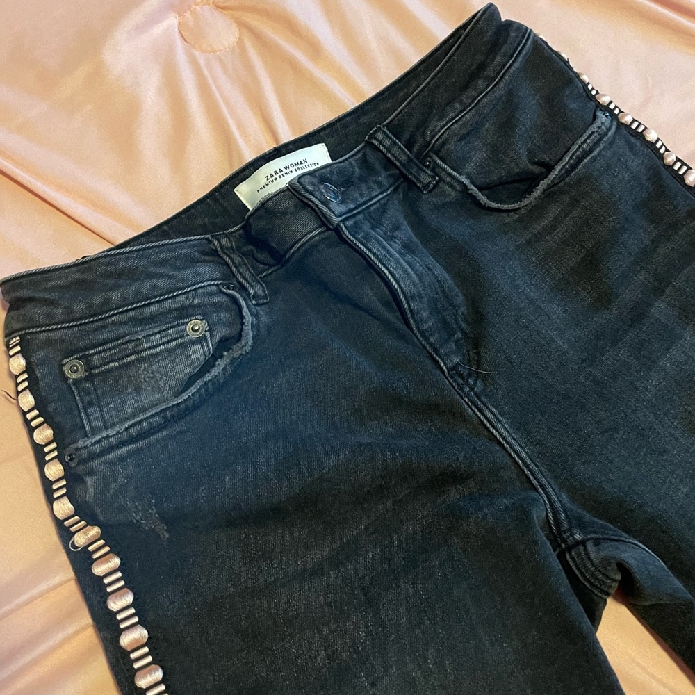Zara Skinny Jeans W/ Pink detailing